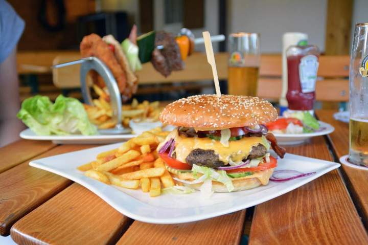 hamburger 4008822 1280