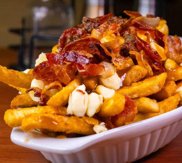 Poutines en format P et G pour tous les appétits